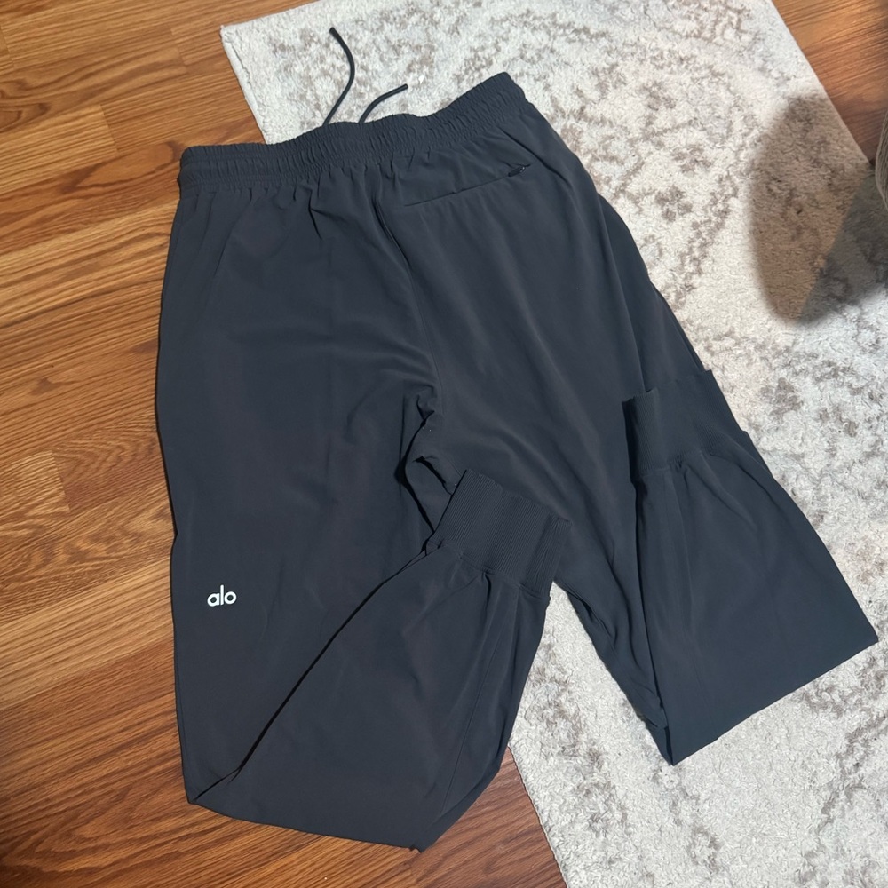 ALO Yoga Charcoal Joggers